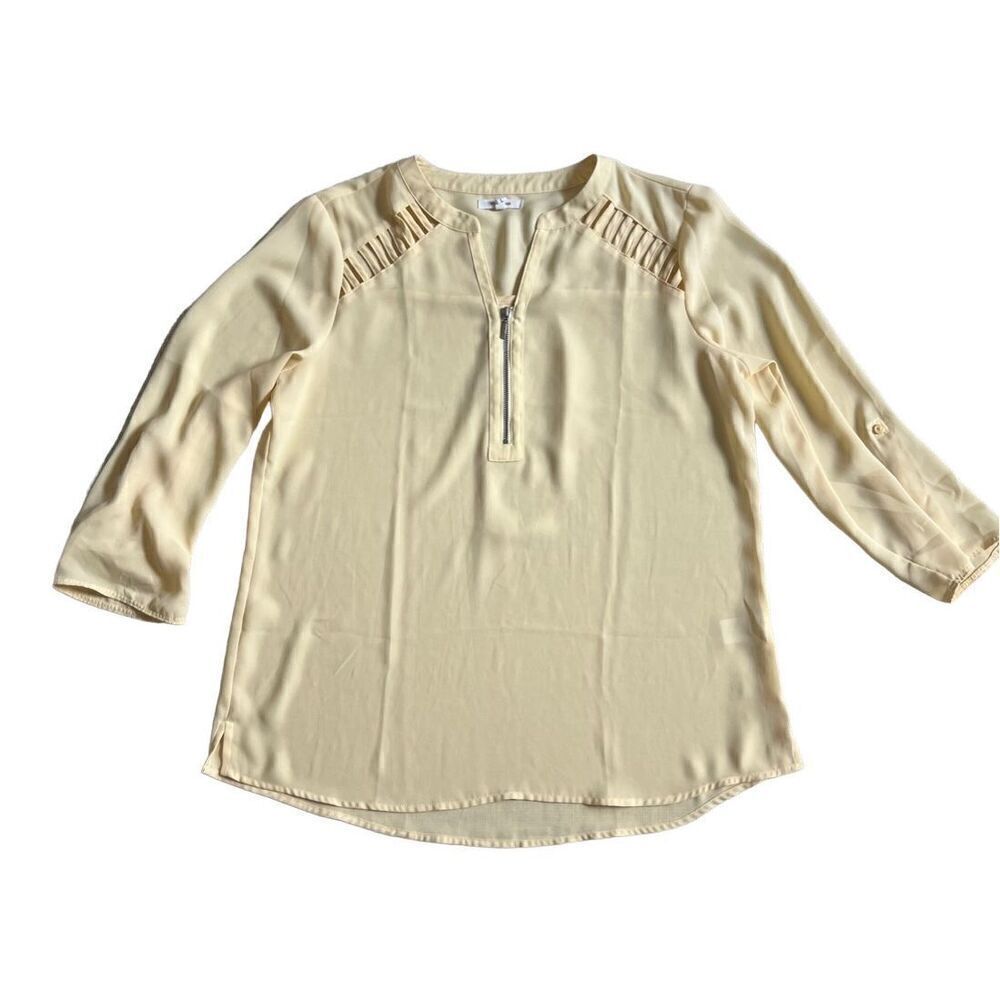 Maurices yellow Blouse size Large